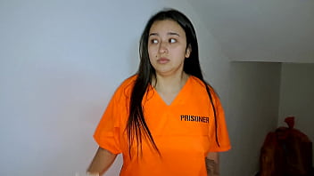 Dude makes an escaped prisoner his whore